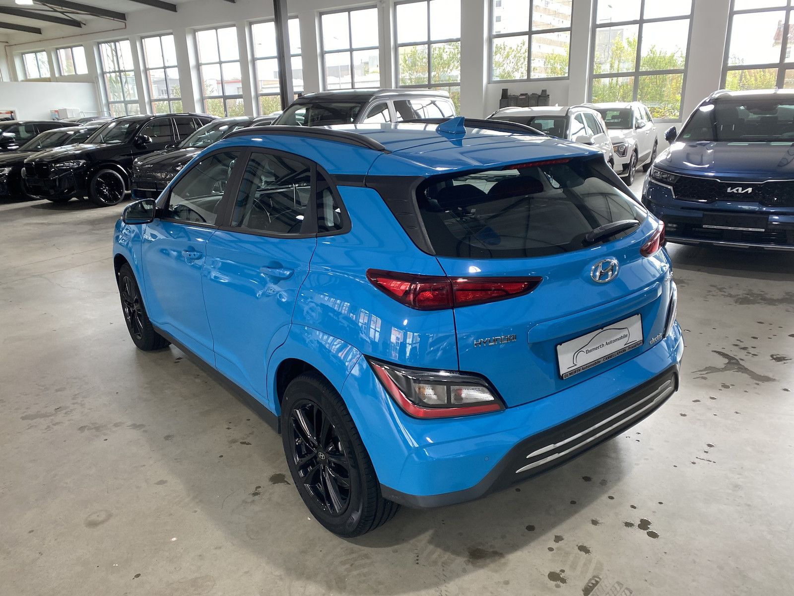 Fahrzeugabbildung Hyundai Kona Select/Navi/RFK/ACC/On-Board-3-Phasen/