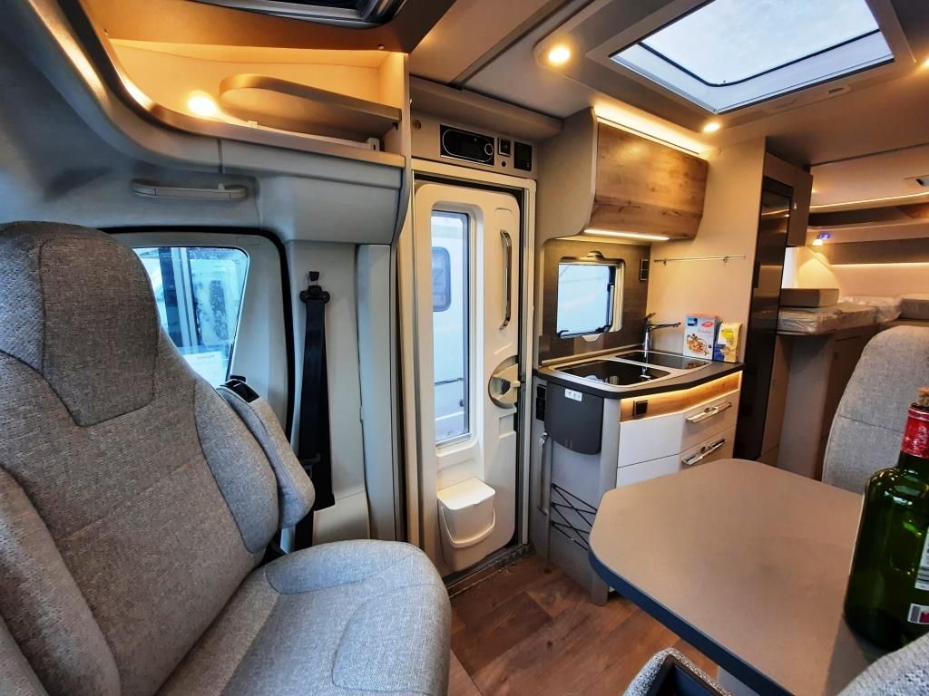 Fahrzeugabbildung HYMER / ERIBA / HYMERCAR Exsis-t 580 Pure Verfüg./Sparen Sie 18.823,- €