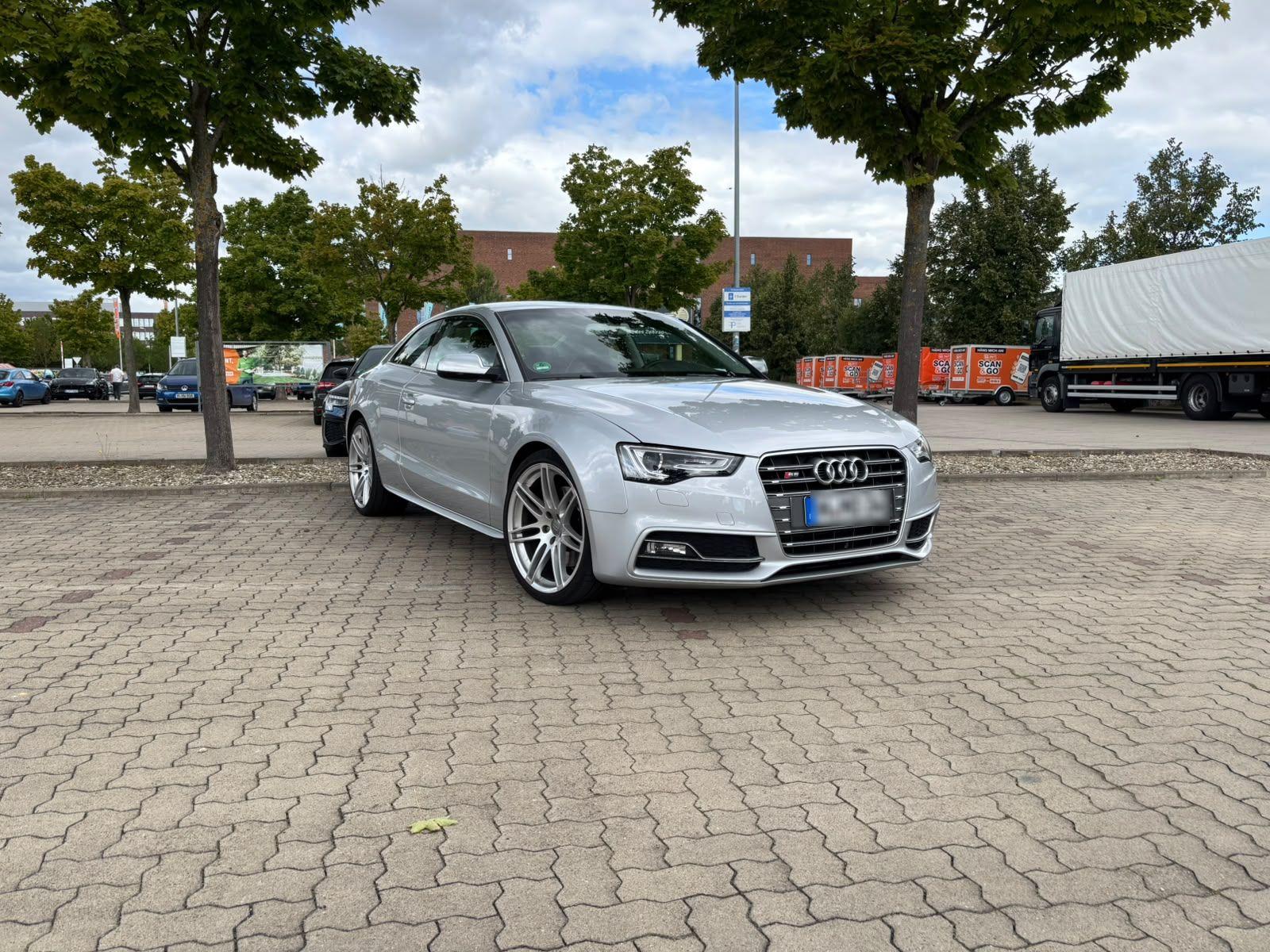 Audi S5
