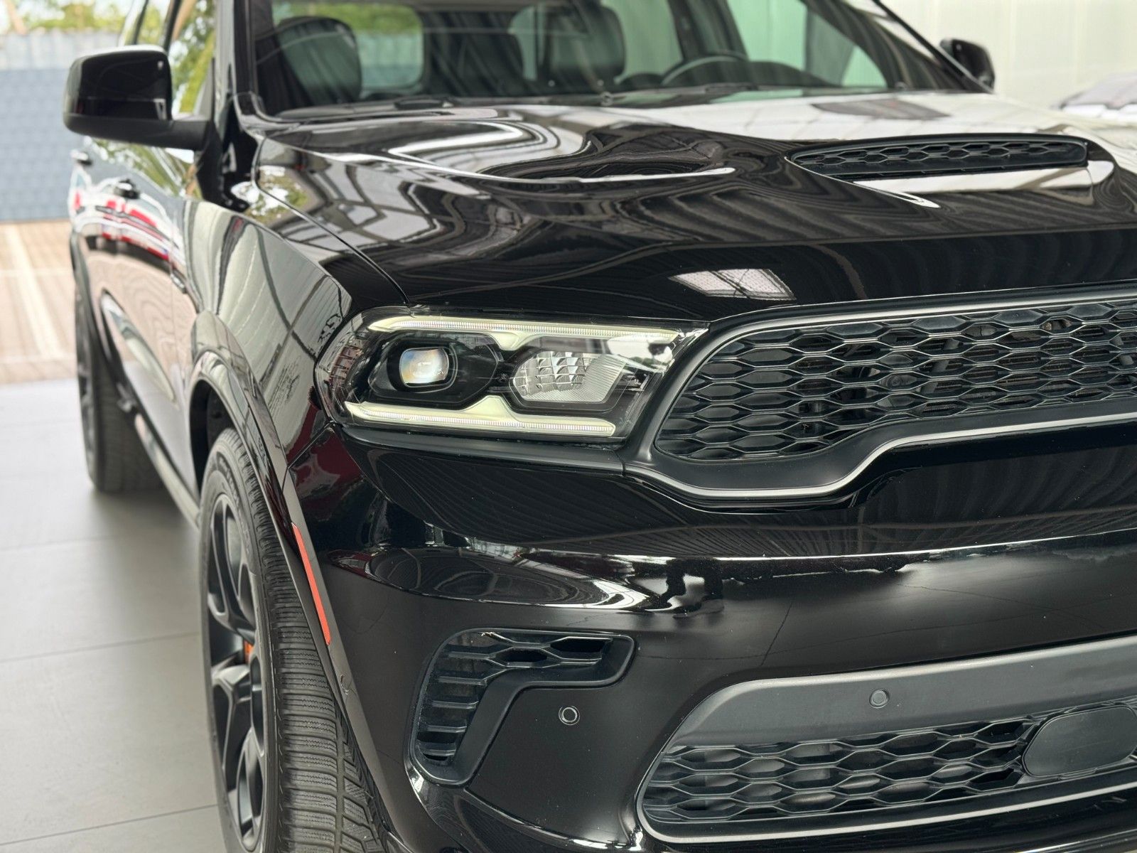 Fahrzeugabbildung Dodge Durango 5,7 R/T LPG AHK Hemi Orange
