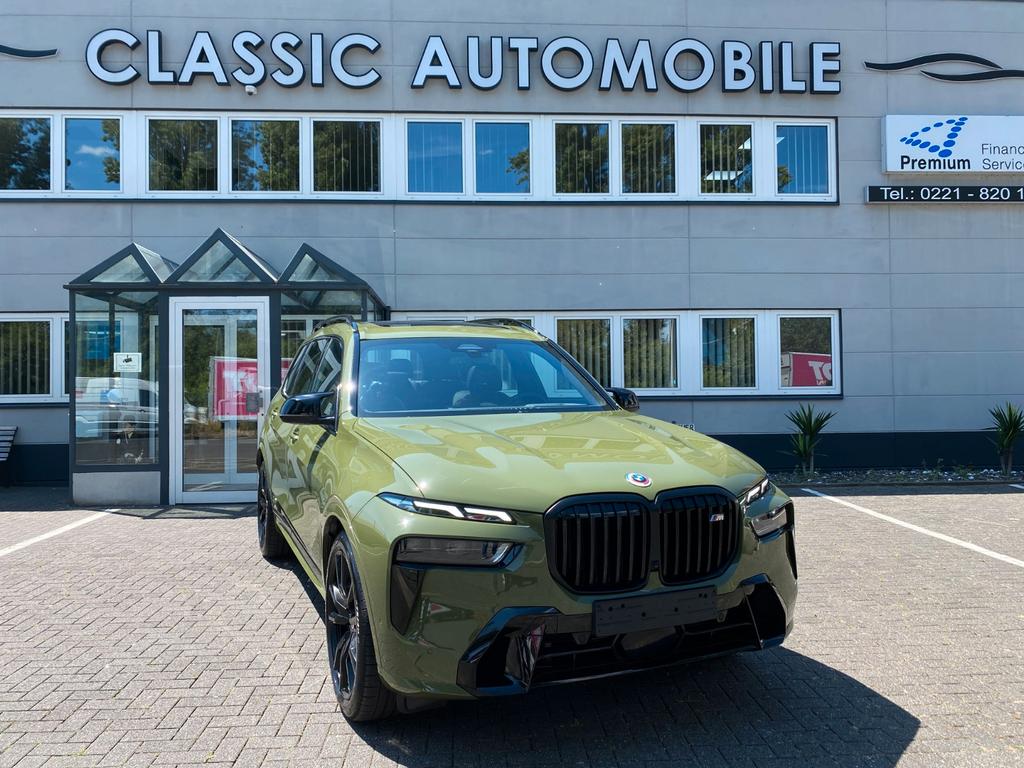 BMW X7 M60