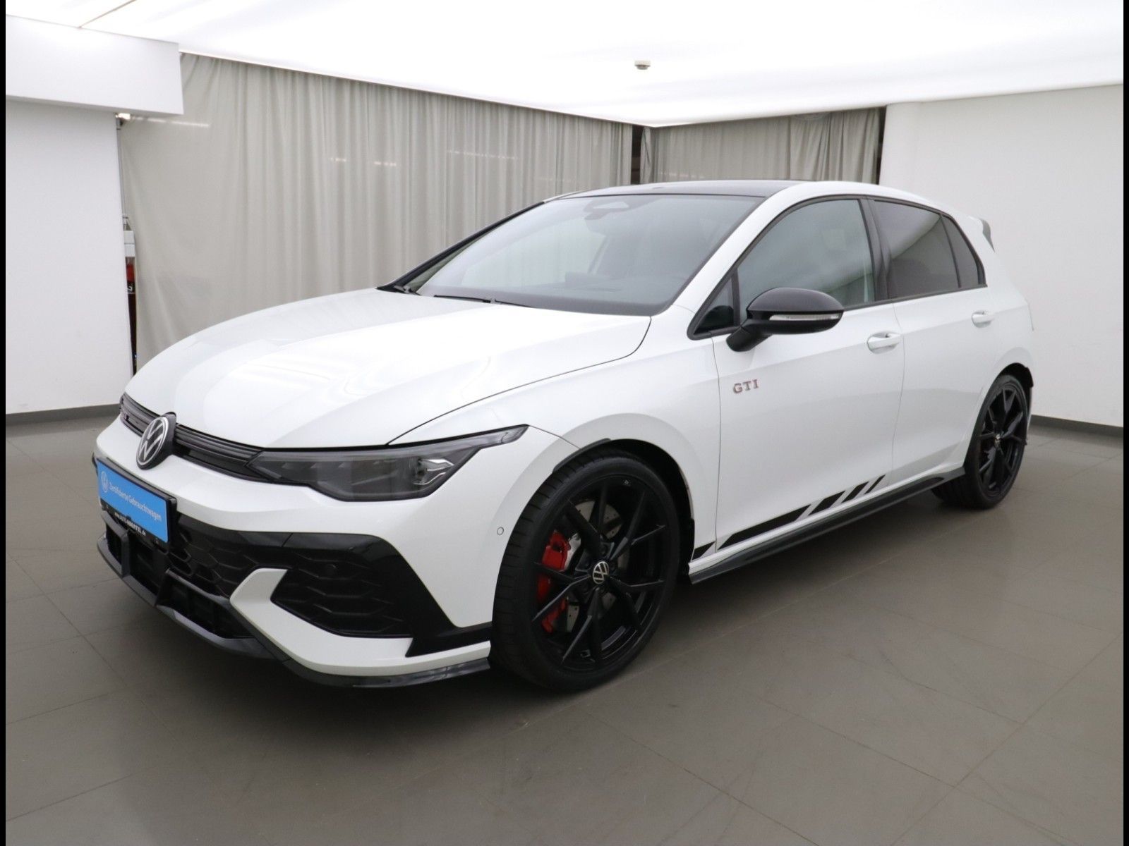 Volkswagen GOLF GTI CLUBSPORT BLACK STYLE 2.0 TSI DSG Navi foto 2