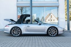 PORSCHE 991 Carrera 4 Cabriolet/ PASM / SPORT AGA / BOSE PORSCHE 991 Carrera 4 Cabriolet/ PASM / SPORT AGA / BOSE