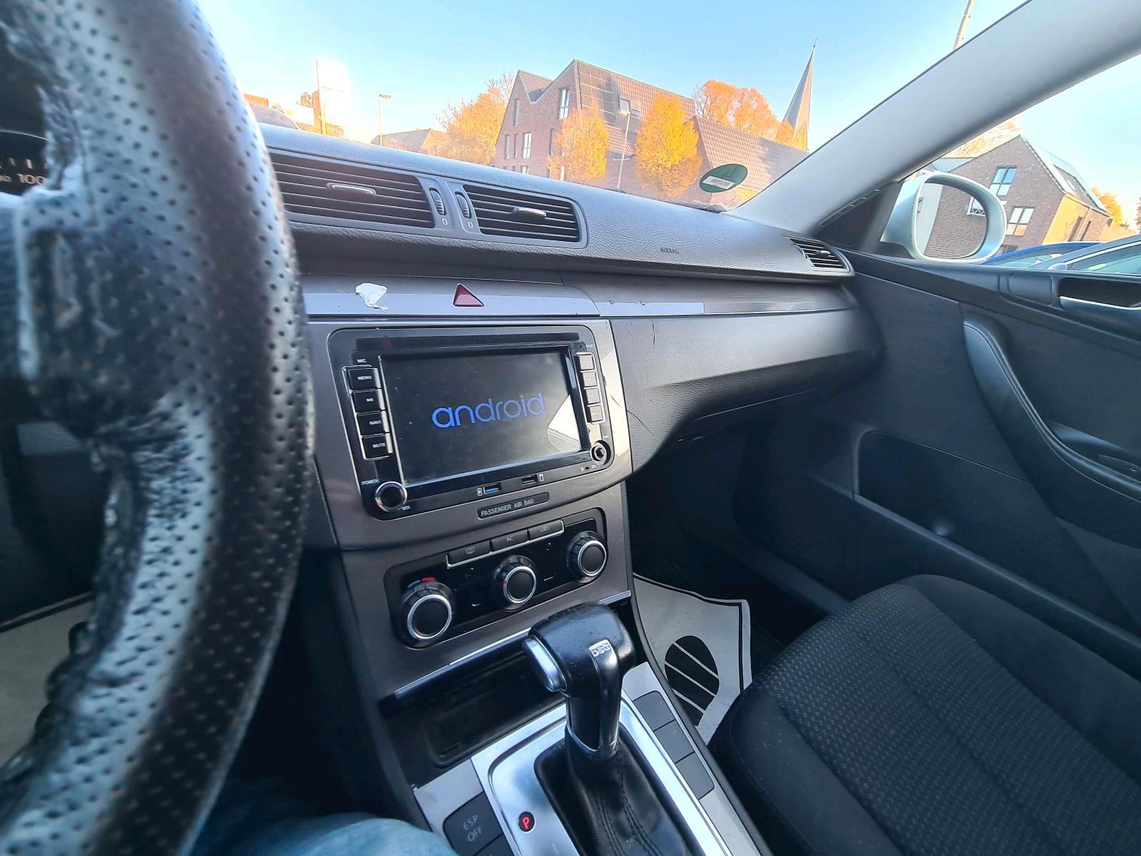 Volkswagen Passat 2010 — photo 13