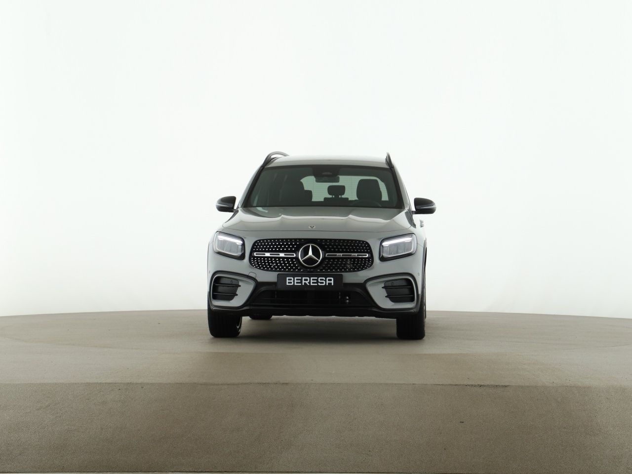 Mercedes-Benz GLB 180 AMG Night MBUX Distronic Kamera LED Navi imagem 3