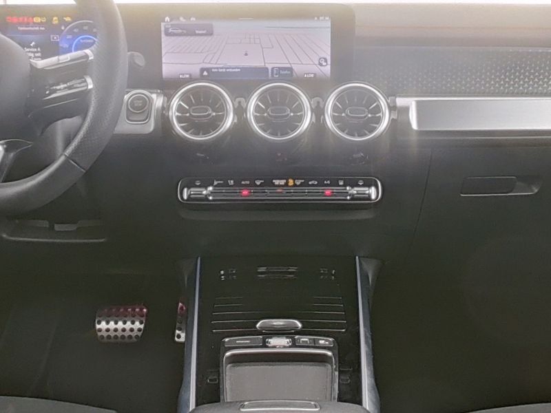 Fahrzeugabbildung Mercedes-Benz EQB 250+ AMG*Distronic*360°*Memory*7-Sitzer*Totw