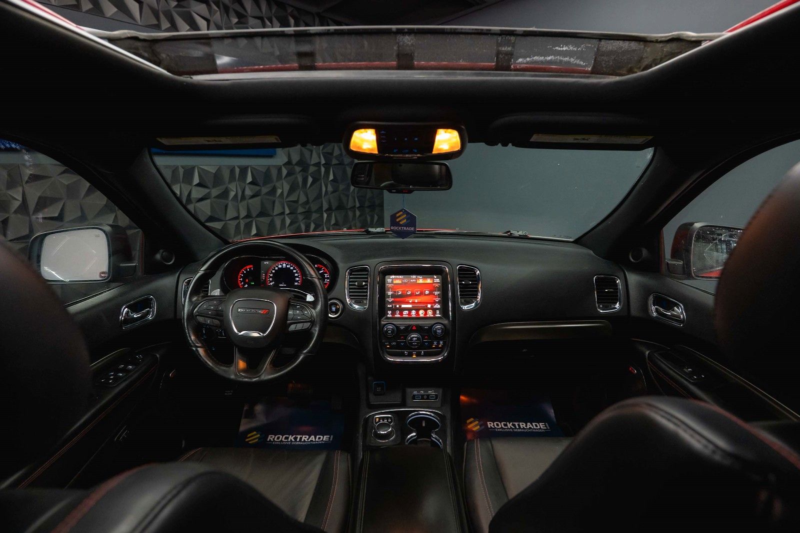 Fahrzeugabbildung Dodge Durango 5.7 V8 R/T 4x4 Night-Paket *7 Sitze*LED*