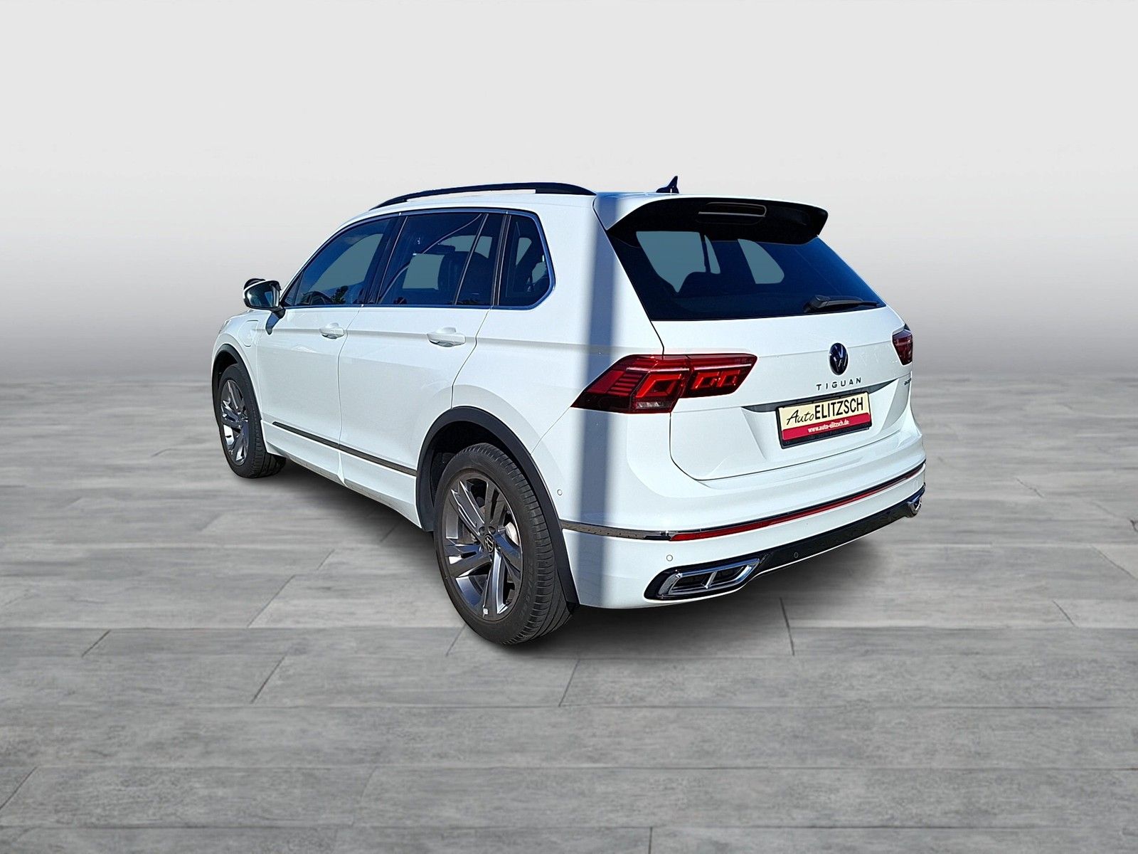 Volkswagen Tiguan eHybrid R-Line DSG Matrix Navi AID HUD AC imagem 3