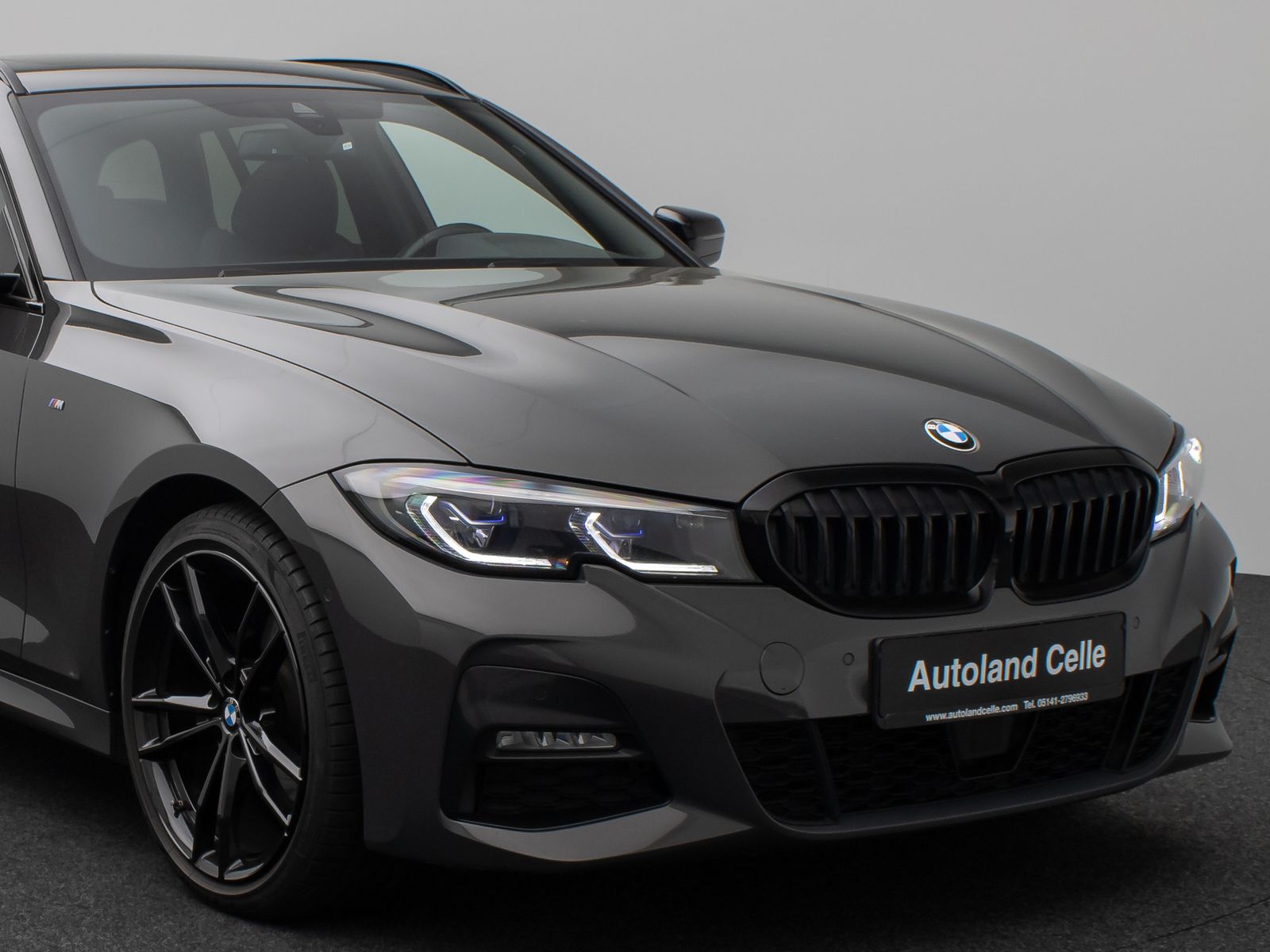 Fahrzeugabbildung BMW 320d xD M Sport Panorama Laser Kamera DAB HiFi