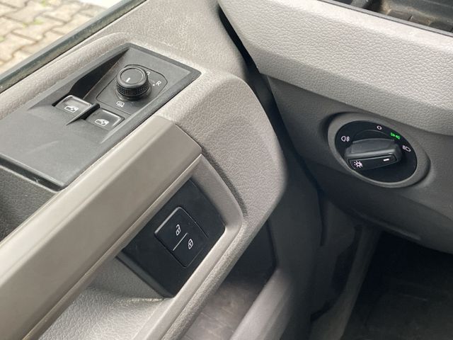 Crafter 35 2.0 TDI Pritsche lang AHK/Bluetooth