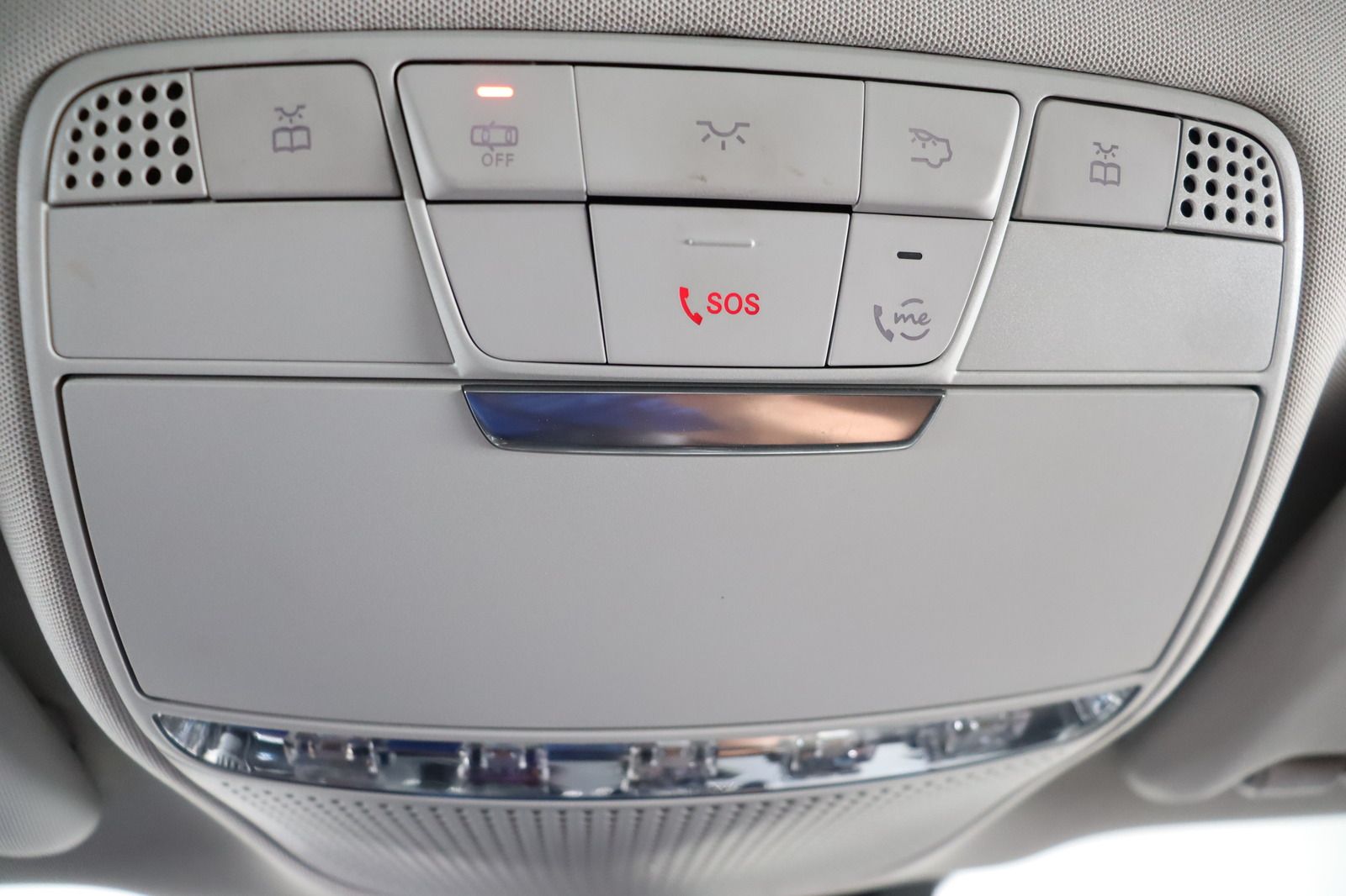 Fahrzeugabbildung Mercedes-Benz E 220 T d  * LED * DAB * Widescreen