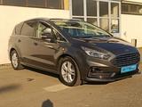 Ford S-MAX Titanium 7 Sitzer LED Navi SHZ LHZ - Ford: Max