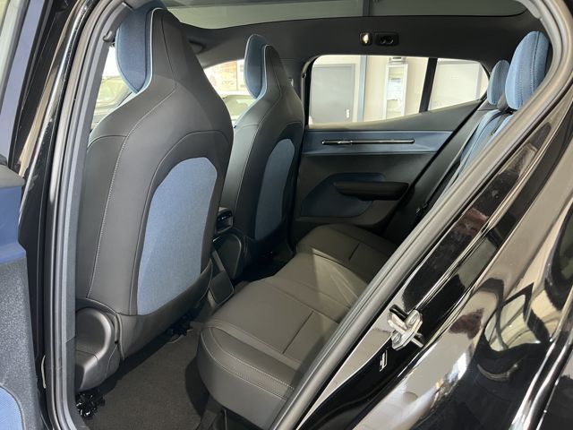 Volvo EX30 Ultra AWD Performance ACC BLIS Pano 360°