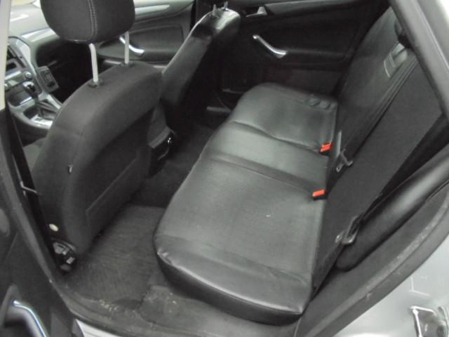 Ford Mondeo 2013 — photo 13