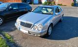 Mercedes-Benz CLK 320 ELEGANCE Elegance - Mercedes-Benz CLK 320 Gebrauchtwagen in Duisburg