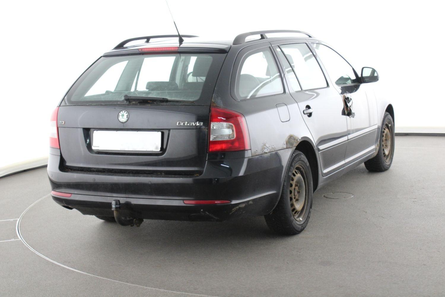 Skoda Octavia 2009 — фото 11