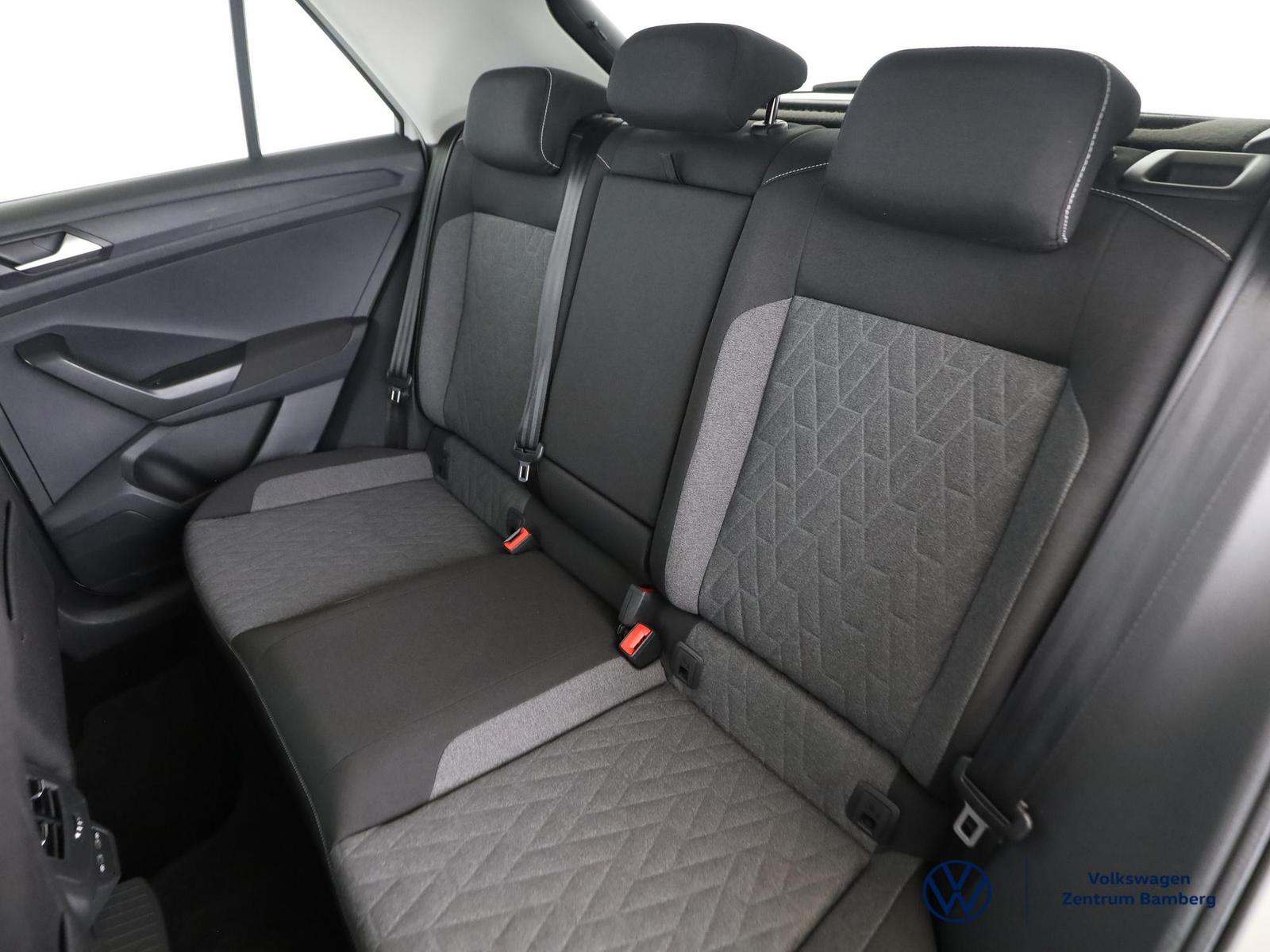 Volkswagen T-Roc 1.5 TSI Move+PARKASSIST+LED+APP+SITZHZ+DAB