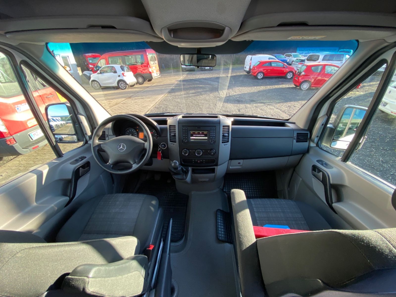 Fahrzeugabbildung Mercedes-Benz Sprinter II Kombi 314 CDI *Behindertengerecht*