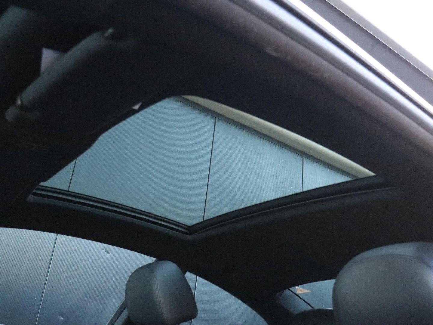 BMW 650i 4.8 V8 367 ch • BVA • Cuir • Toit Panoramique