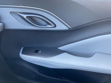 BYD Dolphin Surf 30kWh Active Carplay*Navi*DAB*