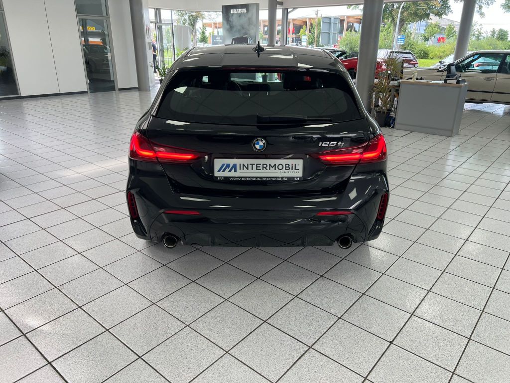 BMW 128 ti M-Sport*LEDER*LED*HUD*KEYL*MEMO*KAM*ALARM