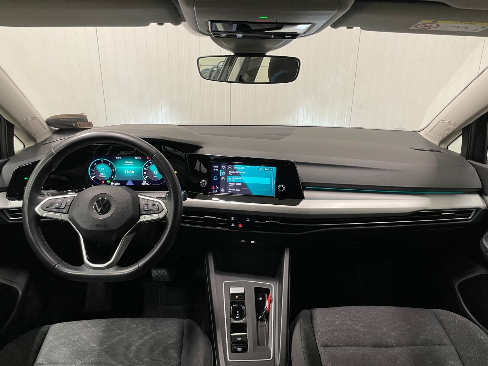 Golf VIII Variant Life 2.0 TDI DSG APP SHZ LED