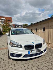BMW 220 - 5