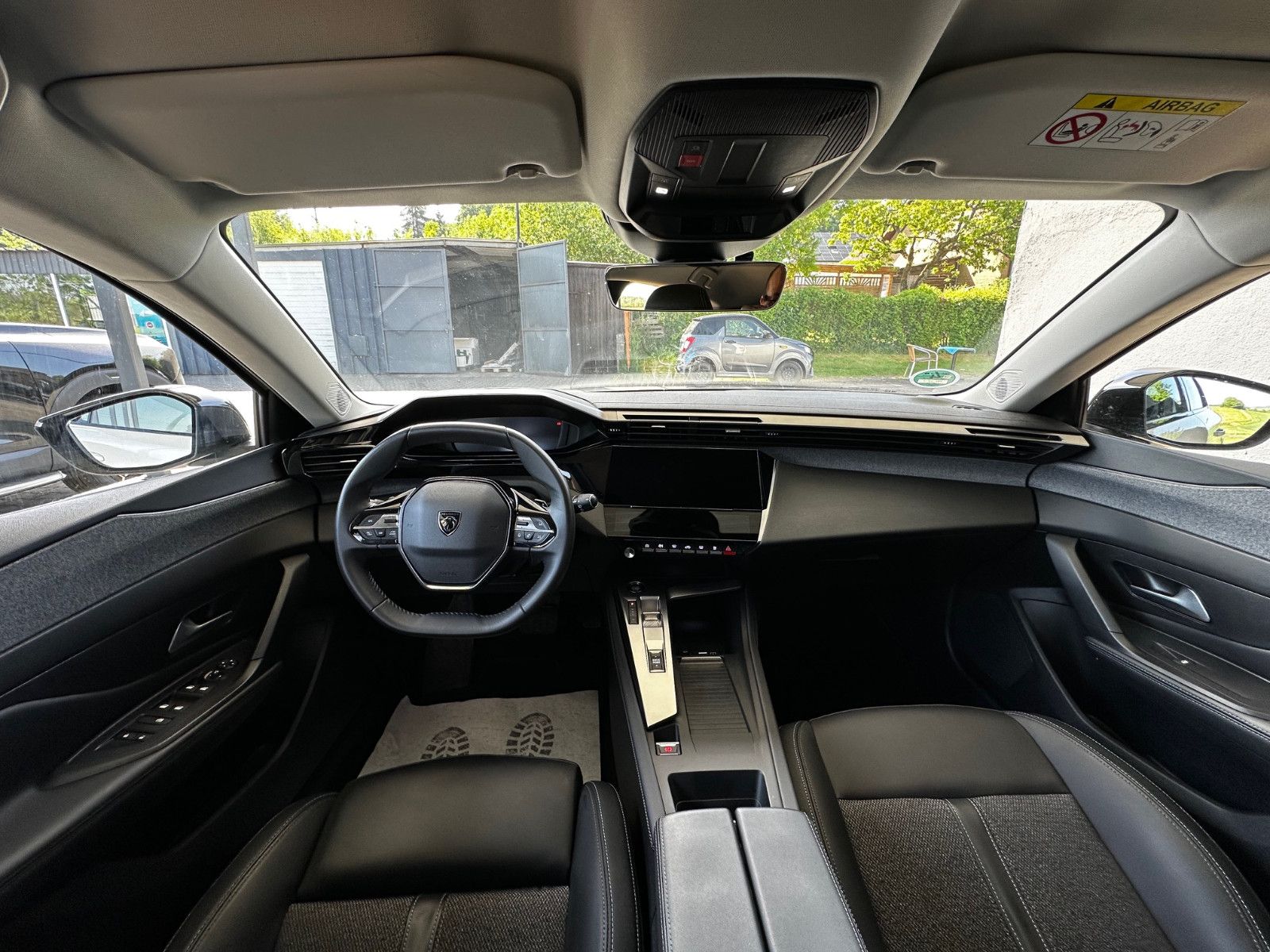 Peugeot 308 1.5 BlueHDi 130 Allure |Kamera|LED|Navi |PDC — Bild 11