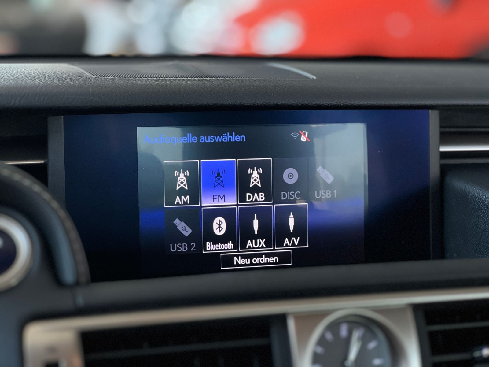 Fahrzeugabbildung Lexus IS 300h Executive Line LED NAV SHZ