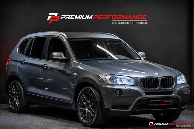 BMW X3 xDrive 20 d 1 Owner|19"|Towhook|Navi