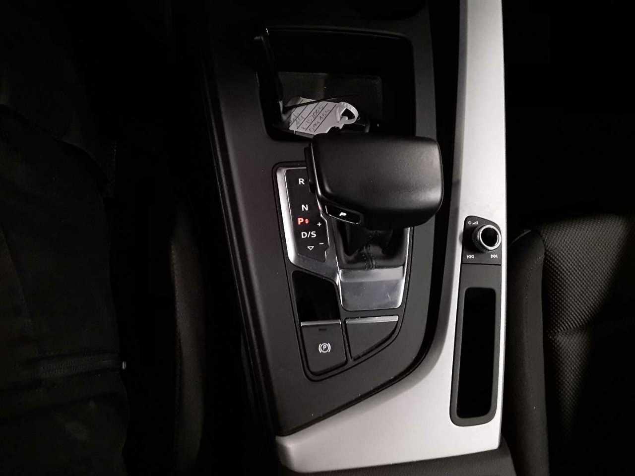 Audi A4 30 Panorama*Standhzg*LED*NaviTouch*PDC*Tempo, миниатюра 10
