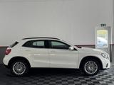 Mercedes-Benz GLA 200 d Style LED Navi Business Sitzhzg Tempom - weiße Mercedes-Benz GLA-Klasse