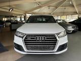 Audi Q7 3.0 TDI  S-Line 7-SITZER+AHK+360RFK+PANO+BOSE - Audi Q7: 7 Sitze