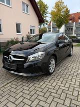 Mercedes-Benz A 180 BlueEFFICIENCY Style Edition Style Edition - Mercedes-Benz A-Klasse: Style Edition