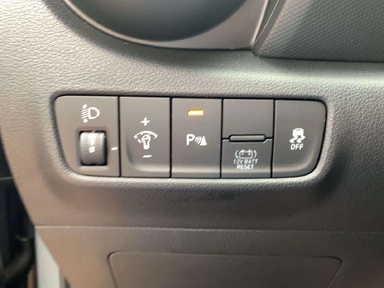 Fahrzeugabbildung Hyundai KONA Trend Hybrid 2WD + Voll-LED-Paket*