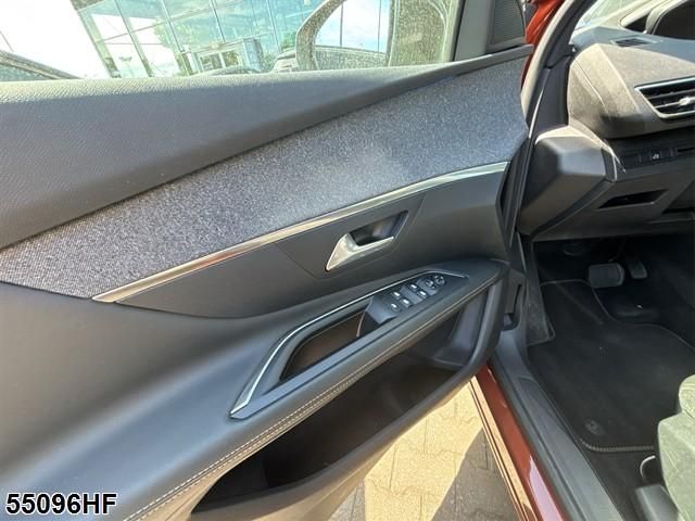 Fahrzeugabbildung Peugeot 3008