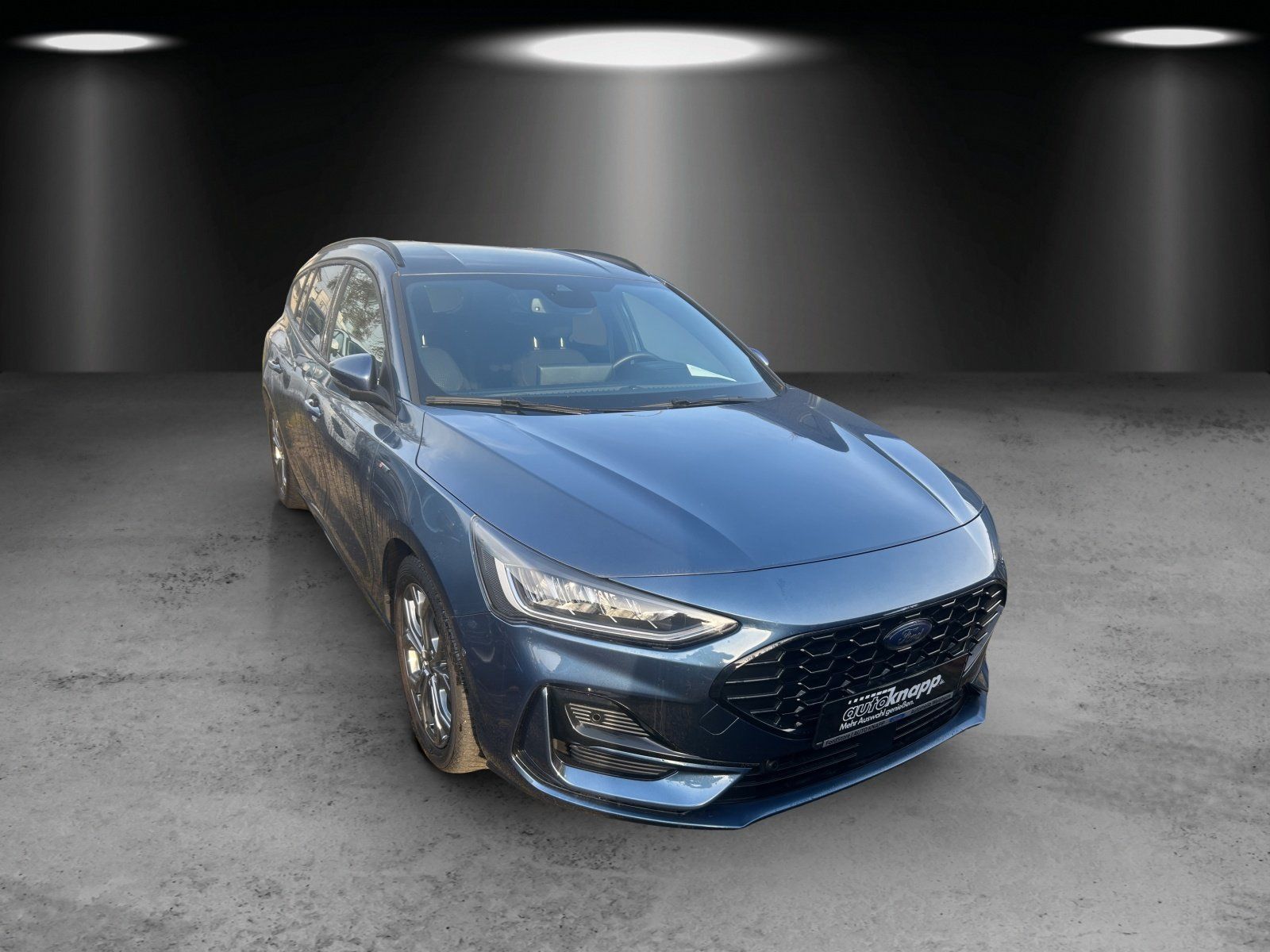 Fahrzeugabbildung Ford Focus 1.0 EcoBoost Mild-Hybrid ST-Line S/S