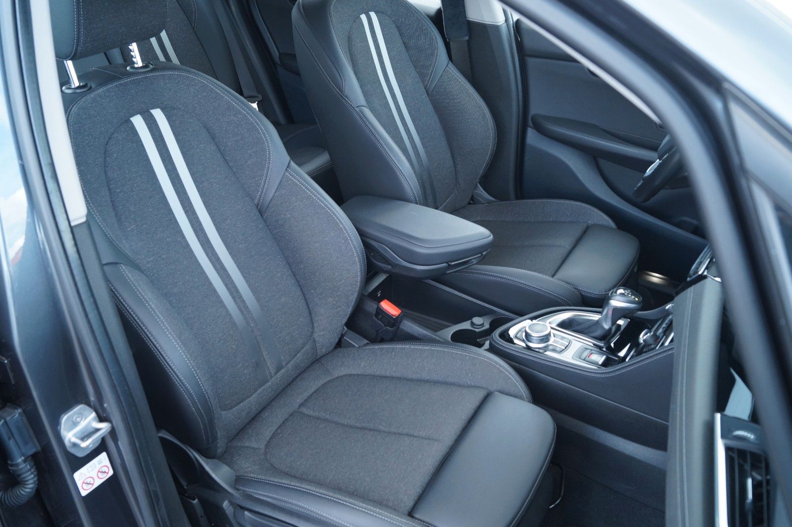 Fahrzeugabbildung BMW 225 xe Sport Line Active Tourer