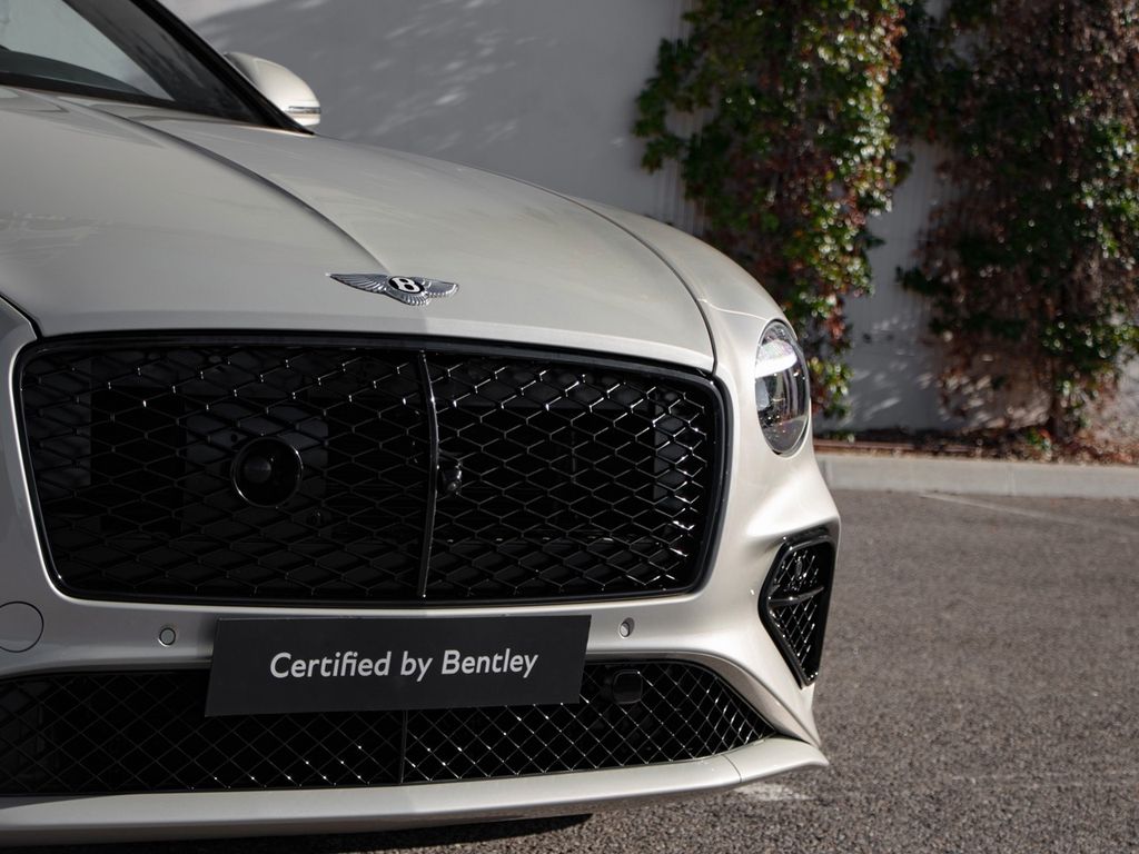 BENTLEY Continental GTC 2025