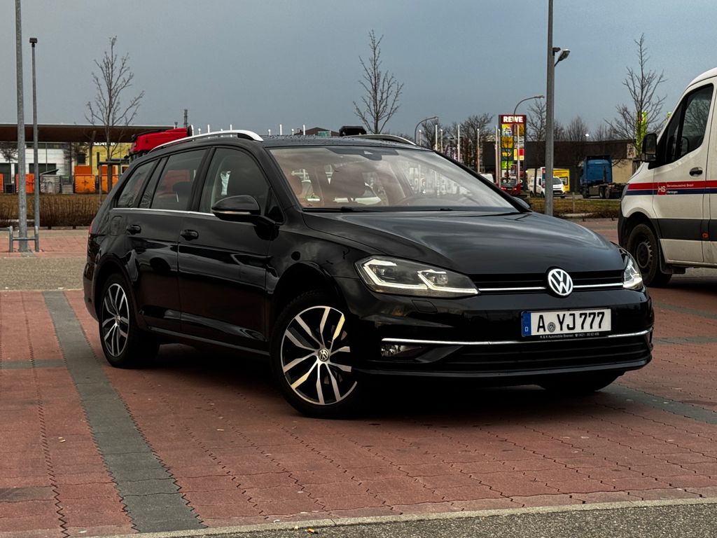 Image of Volkswagen Golf