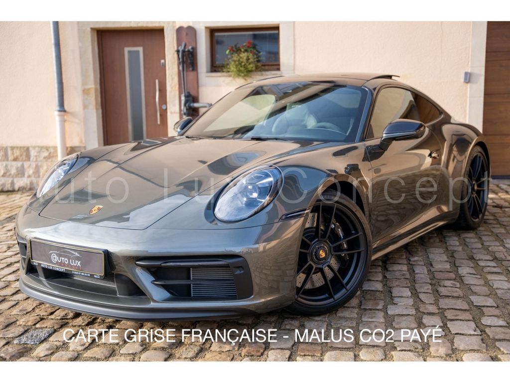 Porsche 992