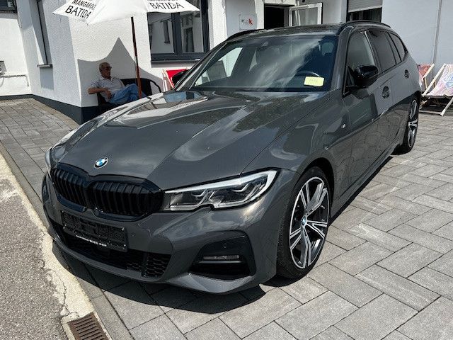 BMW 320 d M Sport Paket Leaser Licht Panoramadach