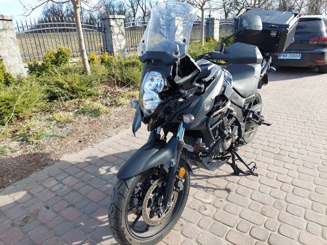 Suzuki DL650 VSTROM / DAMAGED / UNFALL