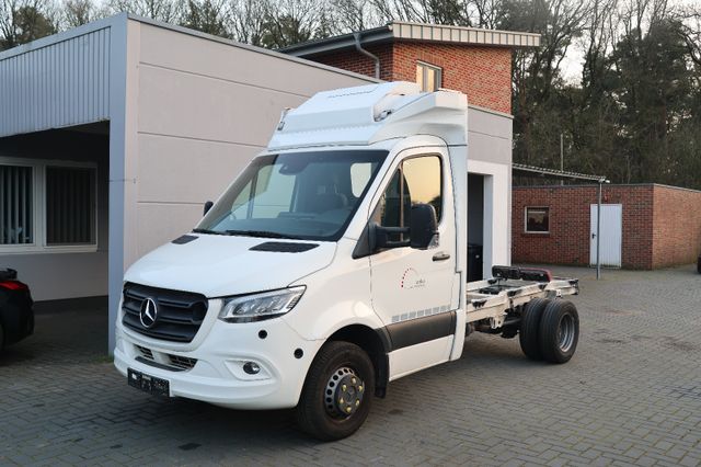 MERCEDES-BENZ Sprinter III Pritsche RWD/AWD 519 CDI RWD L2