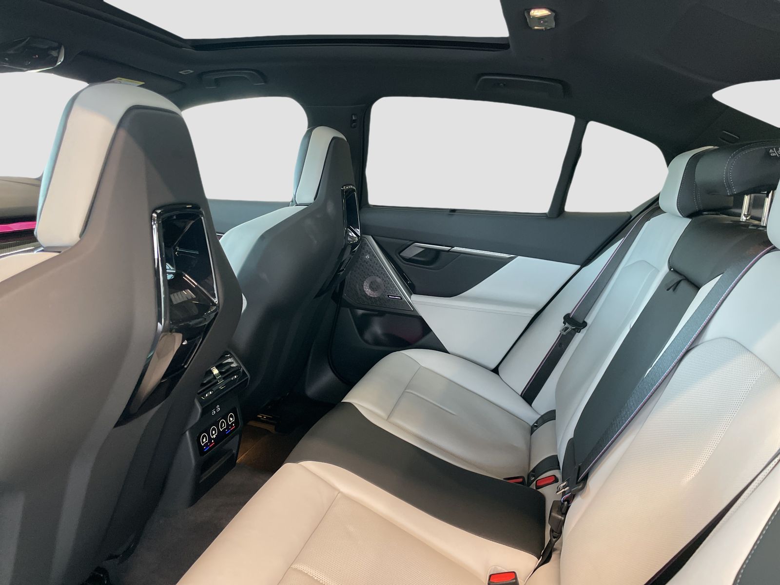BMW M5 - Bild 14