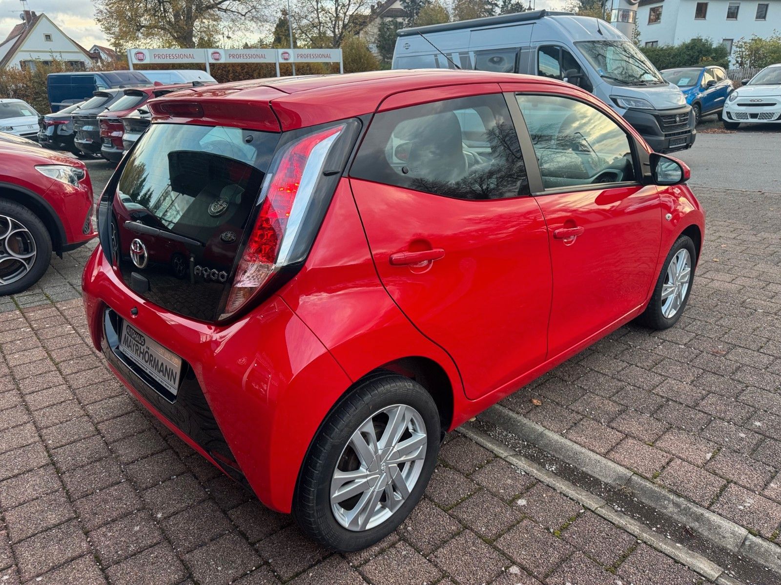 Fahrzeugabbildung Toyota Aygo x-play touch | Kamera | Radio | USB