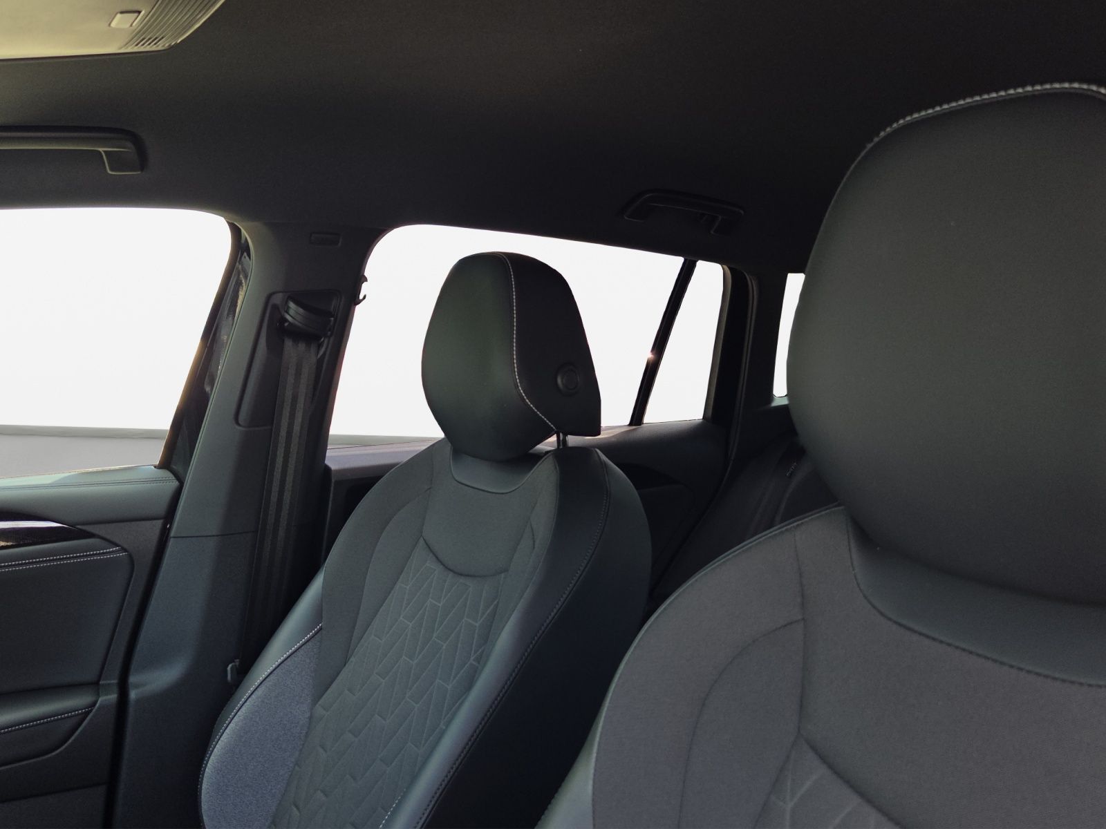 Volkswagen Tiguan - Bild 13