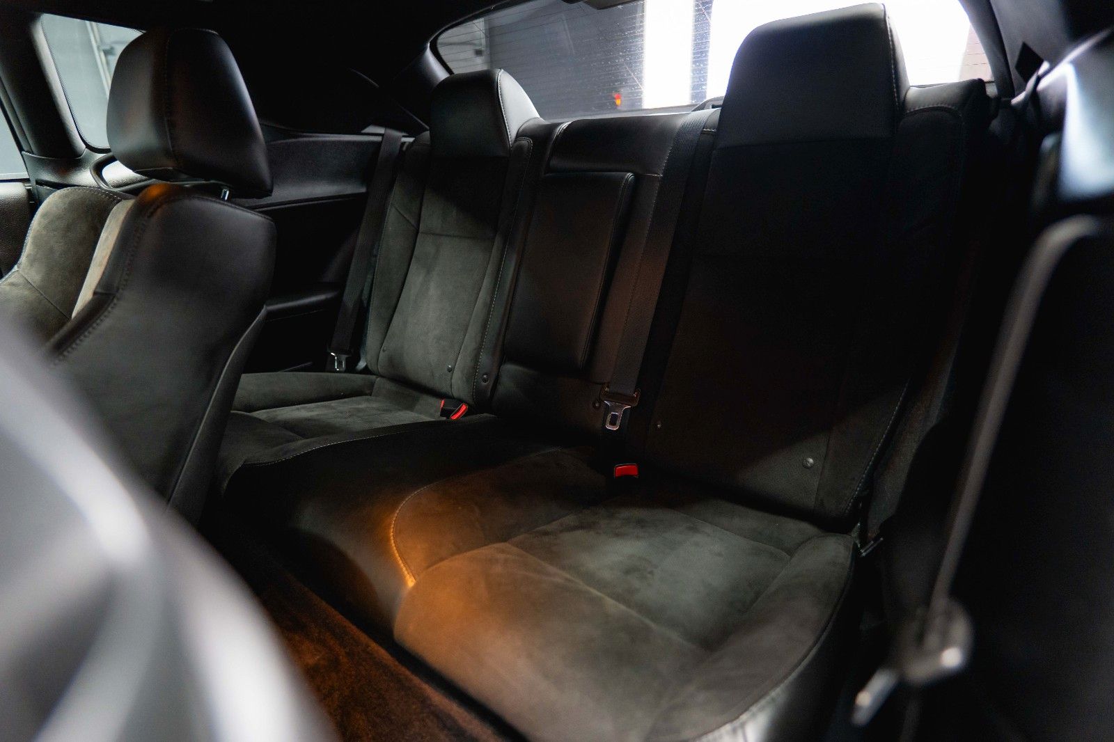 Fahrzeugabbildung Dodge Challenger 6.4 V8 SRT 392 R/T SCAT PACK Perform.