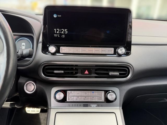Fahrzeugabbildung Hyundai KONA Edition 30+ Elektro 2WD +KLIMA+NAVI+RFK+PDC