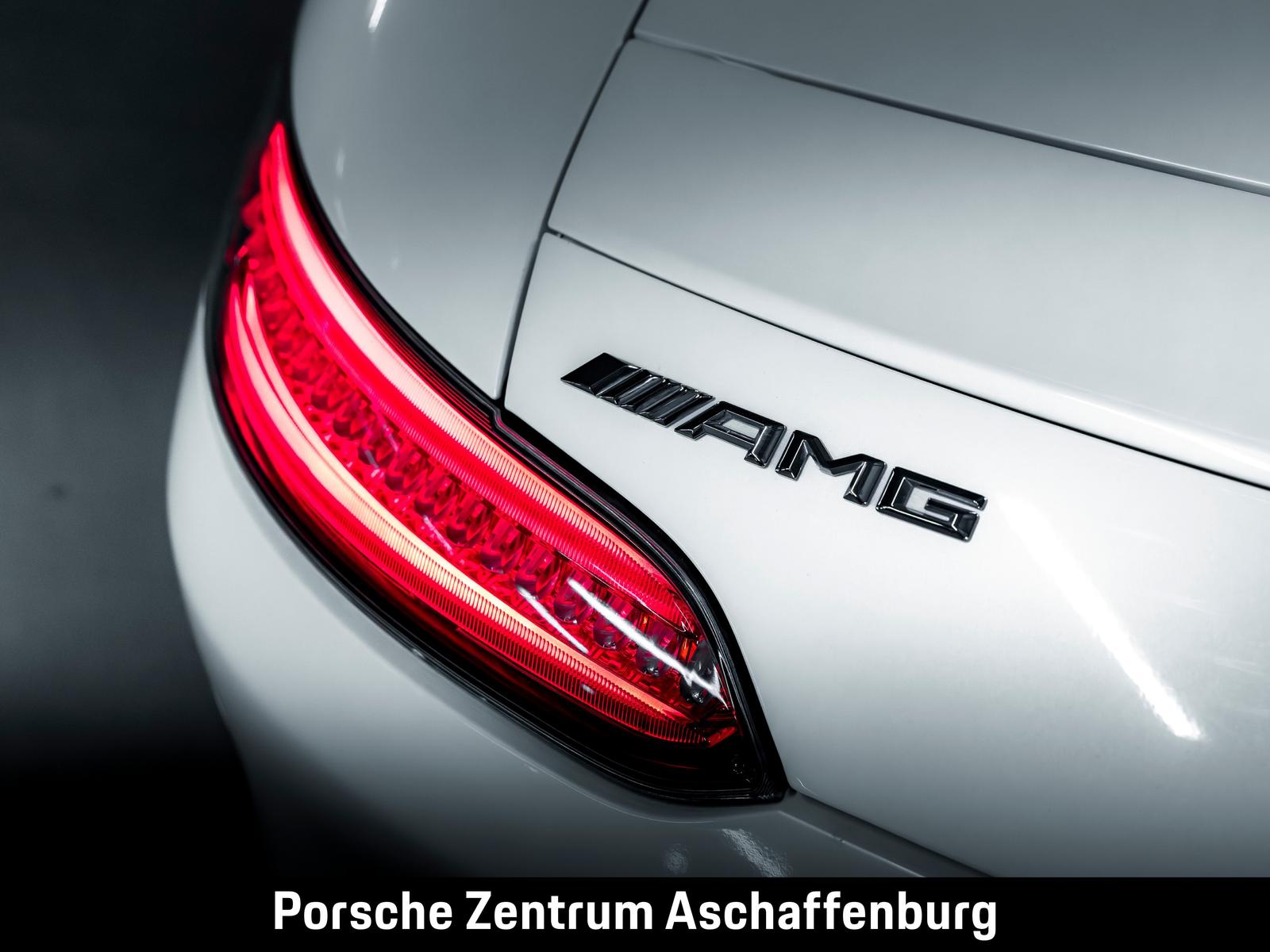 Mercedes-Benz AMG GT S Night Paket Performance Sitze